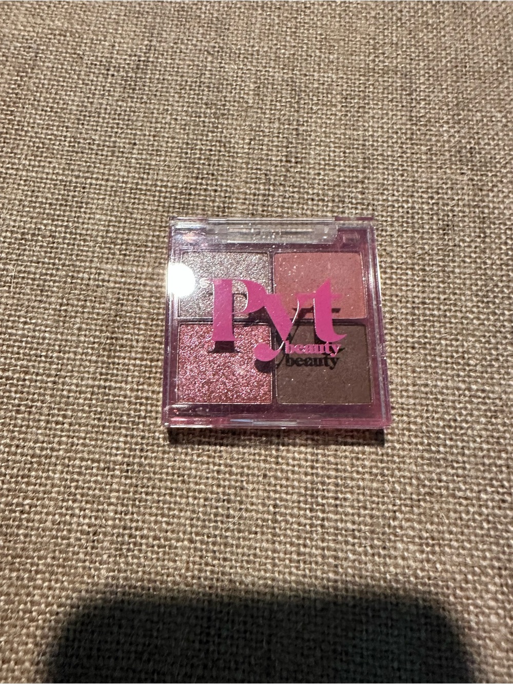 Pyt beauty- Pink 4-Color Eyeshadow Palette